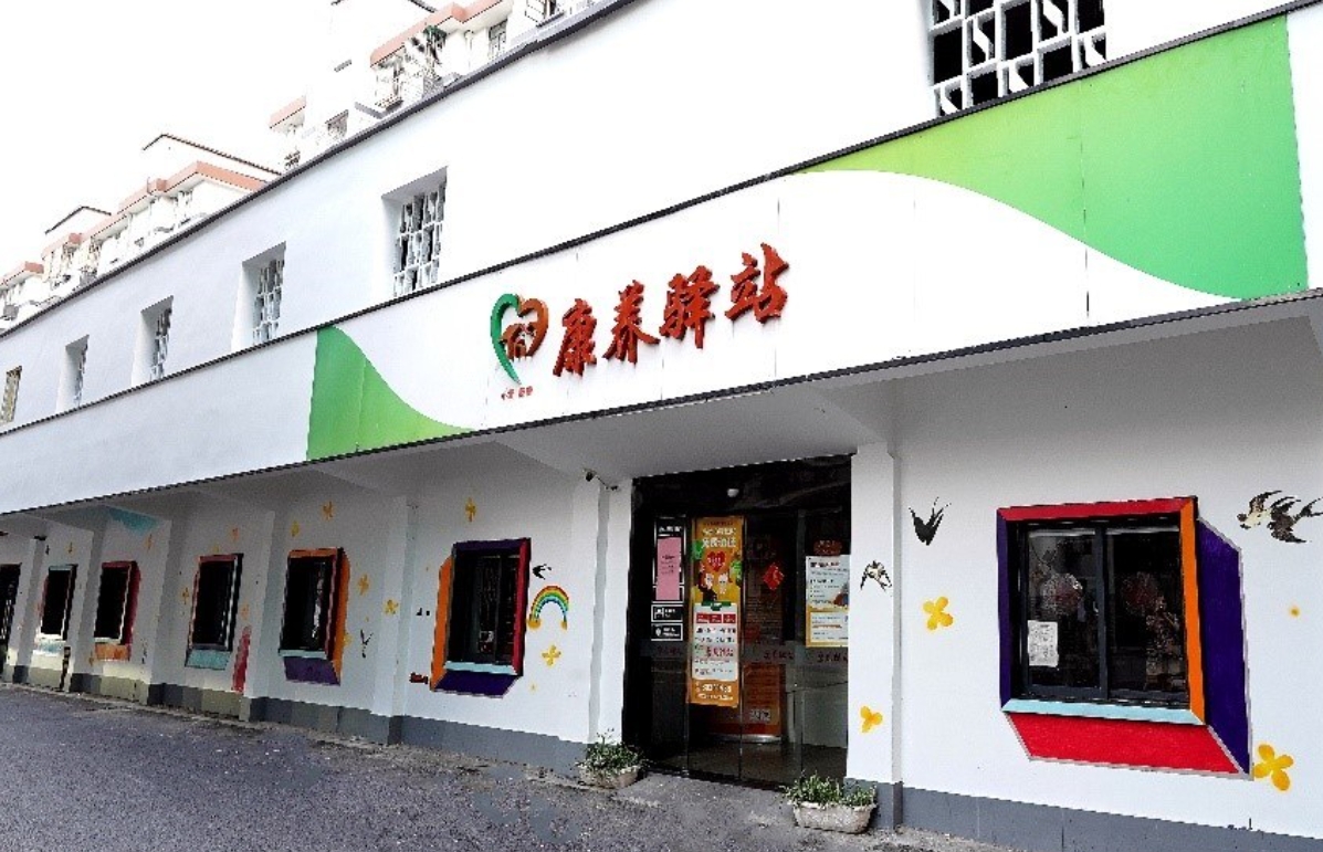 为老年人定制一条街 杭州小营如何激活银发力量？